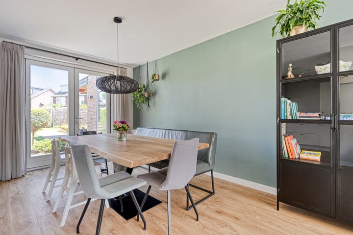 Foto 10 van Rialaan 24