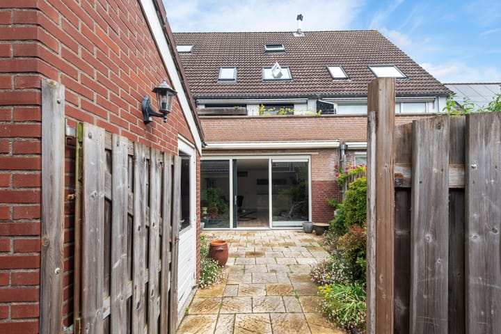 Foto 34 van Beppy Nooijstraat 36