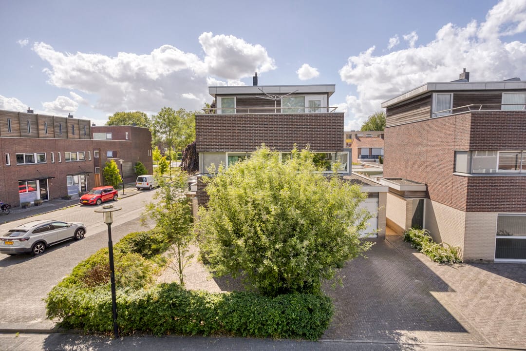 Photo 37 of Wessex 9