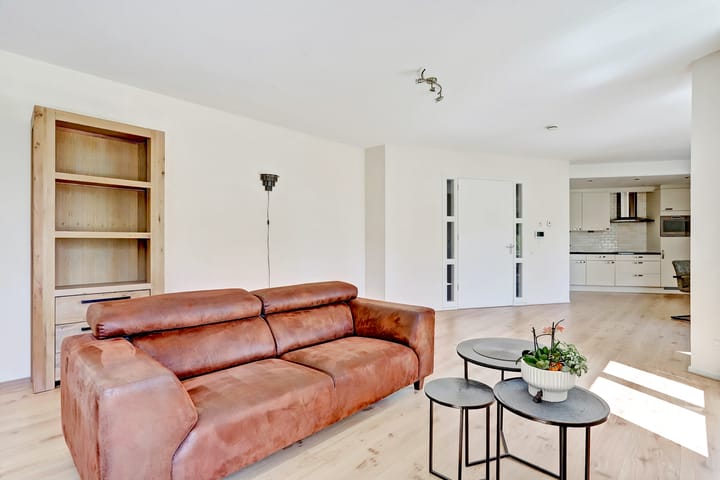 Foto 2 van Lijsterbesstraat 2-C