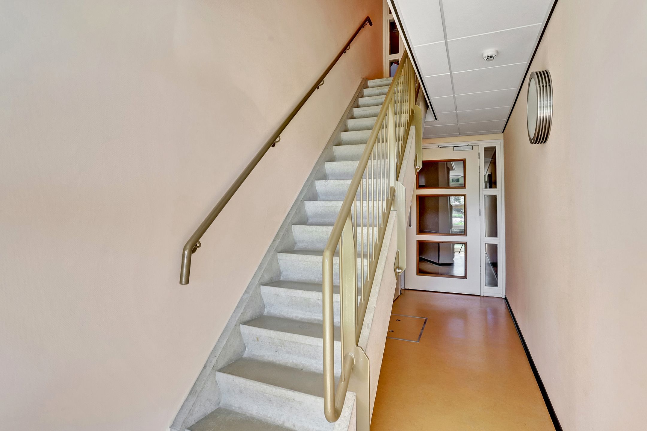 Foto 9 van Lijsterbesstraat 2-C