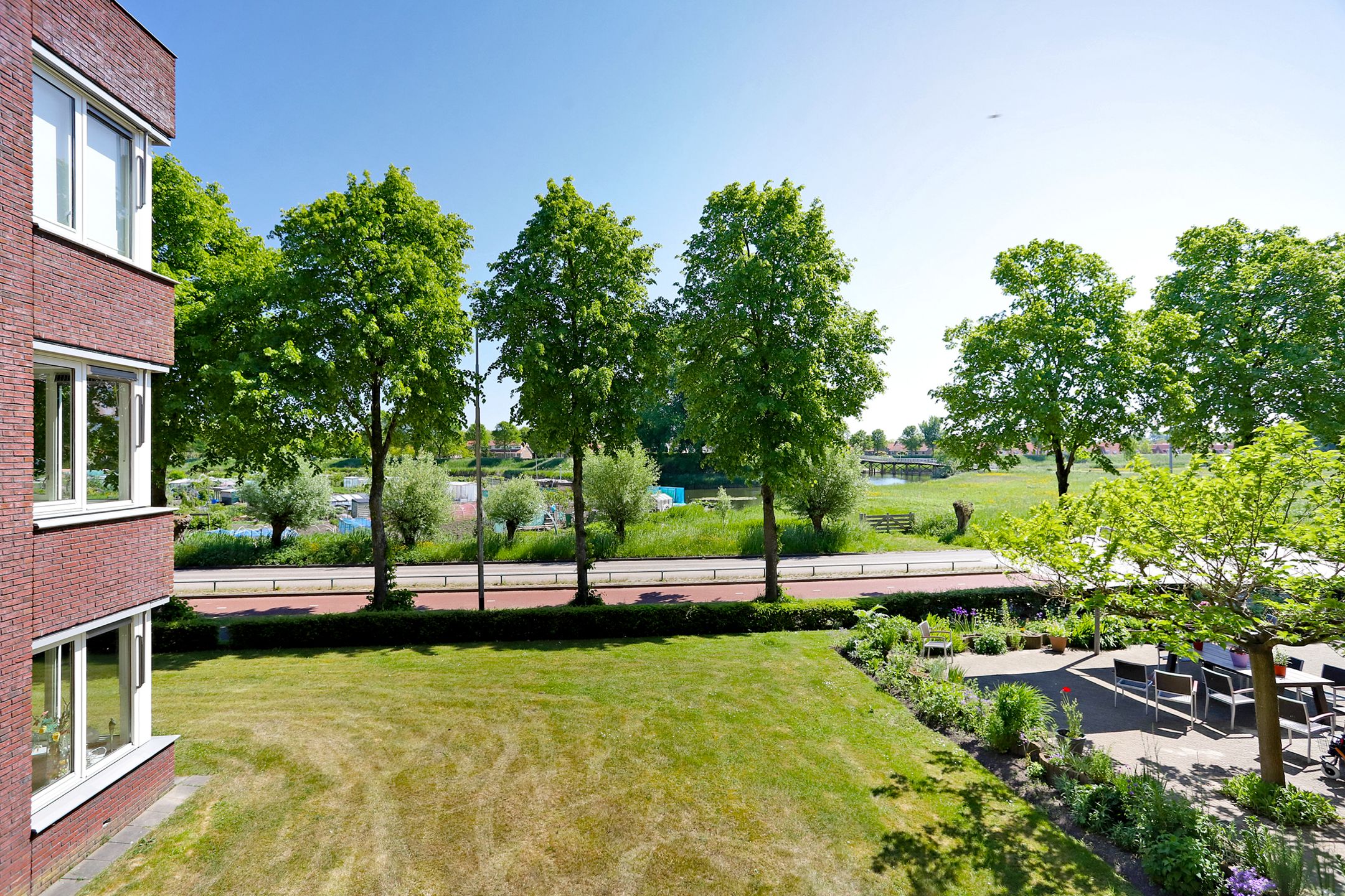 Foto 33 van Lijsterbesstraat 2-C