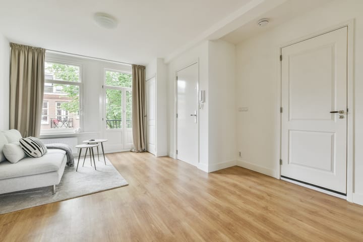 Photo 4 of Rombout Hogerbeetsstraat 12-3