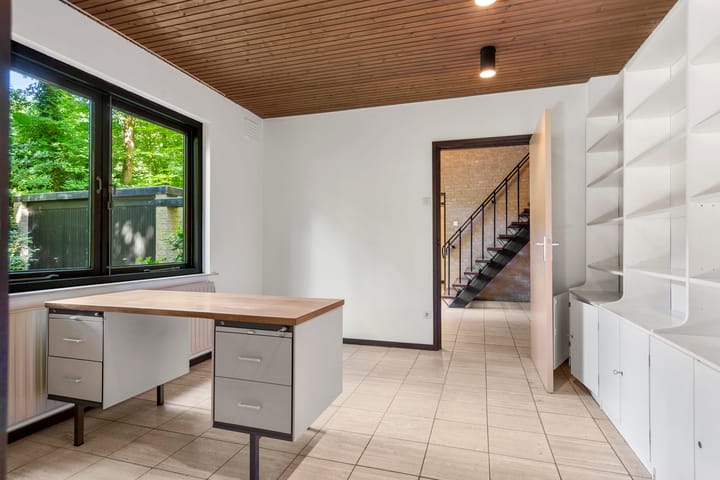 Photo 44 of Prins Clauslaan 8