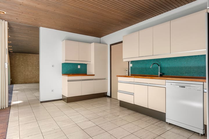 Photo 54 of Prins Clauslaan 8