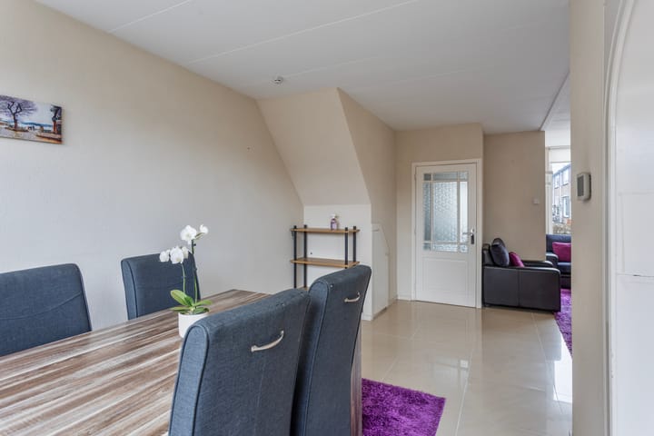 Foto 14 van Distelstraat 51