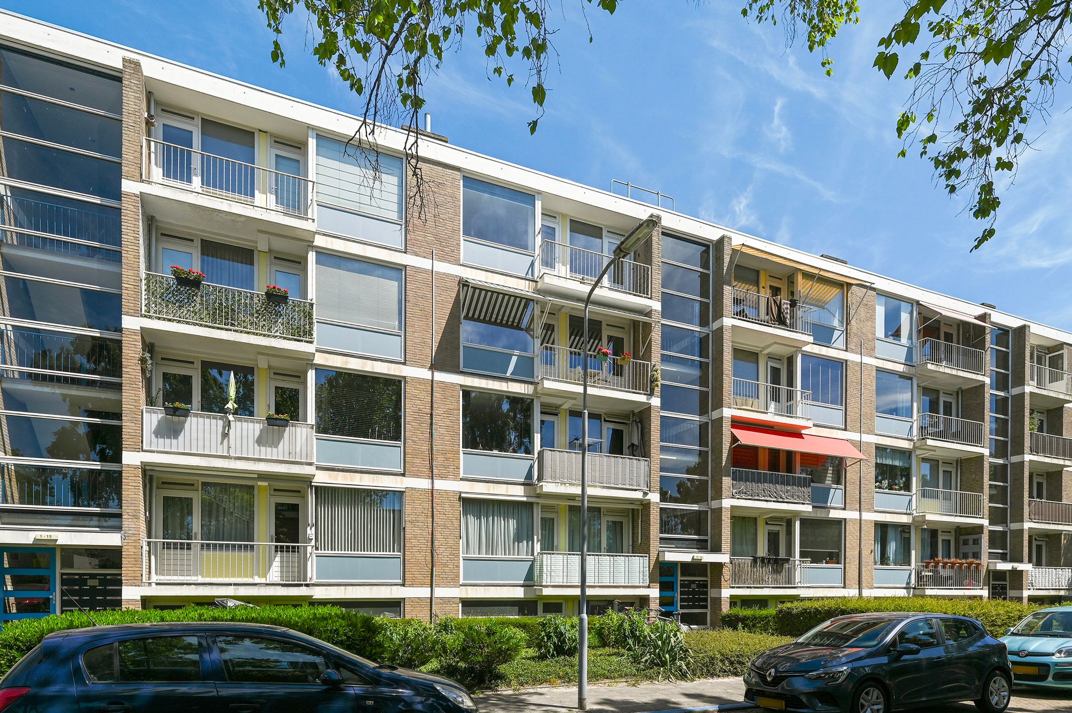 Foto 3 van van Benthuysenlaan 23