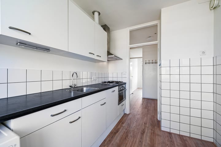 Foto 11 van van Benthuysenlaan 23