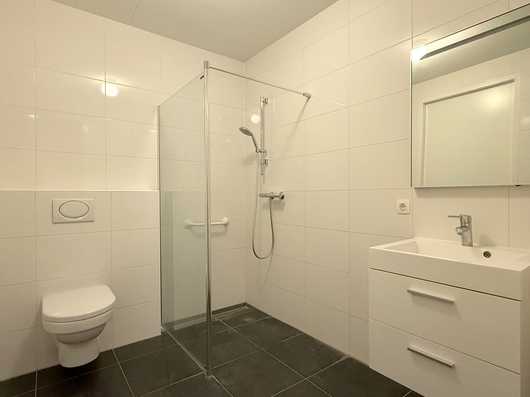 Foto 11 van Naarderstraat 81-2