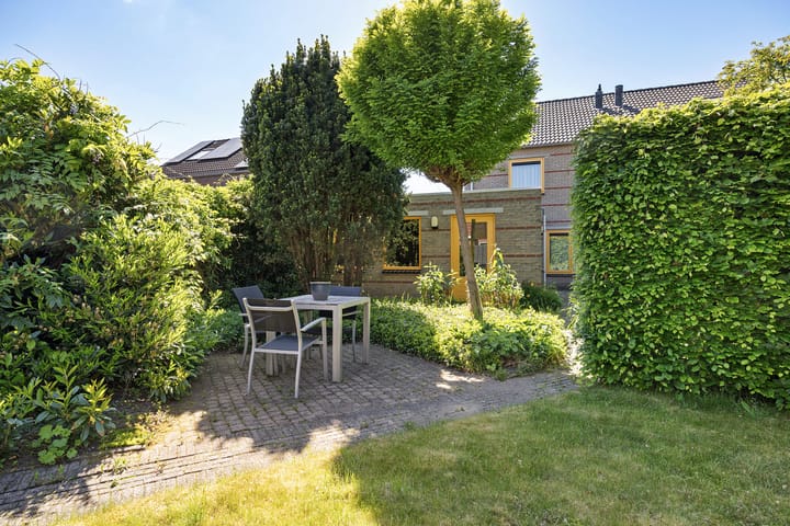 Foto 18 van Stinslaan 8