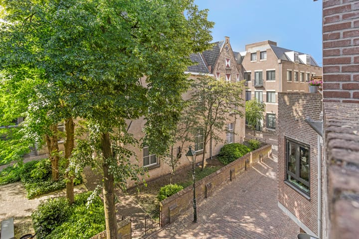 Foto 6 van Barbaraplaats 39