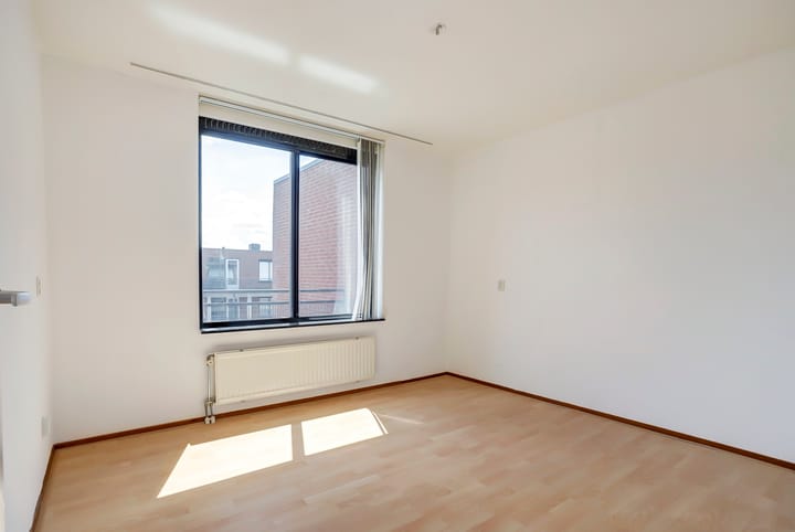 Foto 8 van Claes de Vrieselaan 173