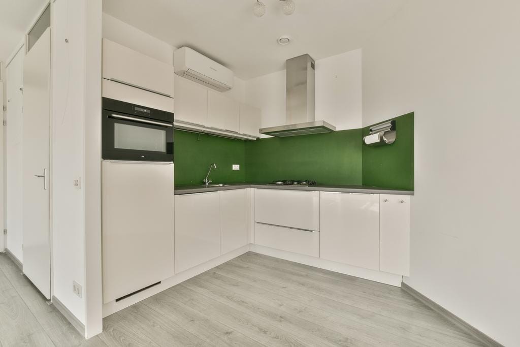 Foto 10 van Duiker 161