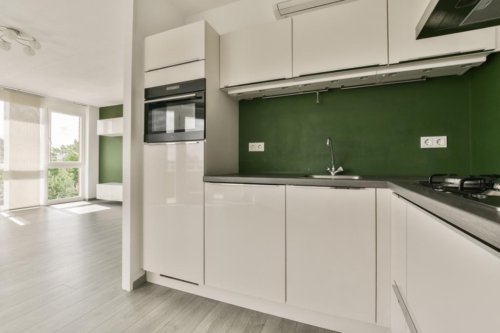 Foto 11 van Duiker 161