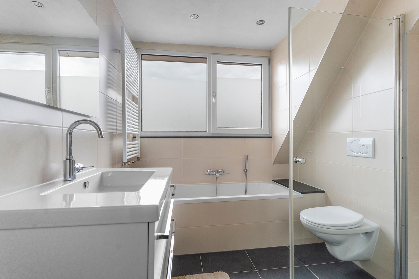 Foto 4 van Dukaatstraat 16