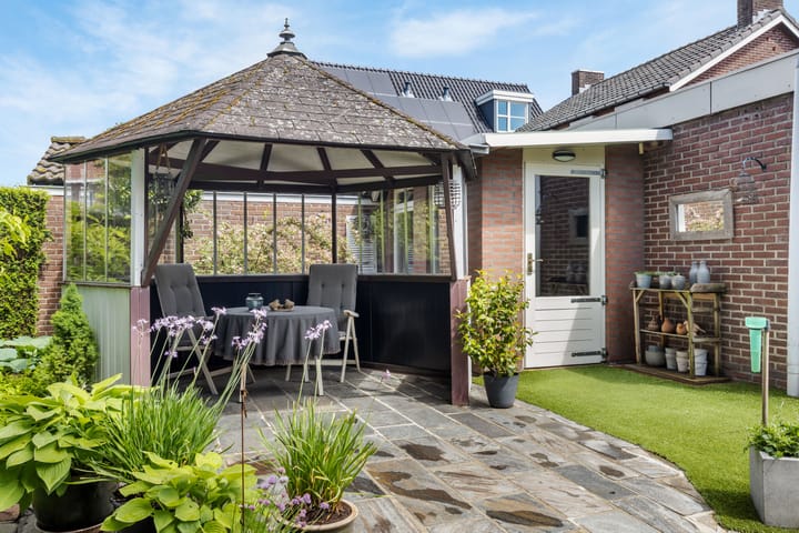 Foto 33 van St. Annastraat 22