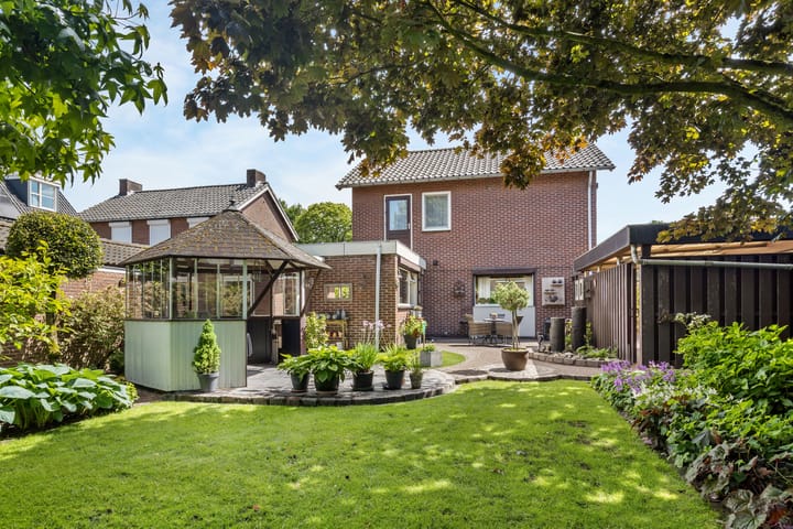 Foto 37 van St. Annastraat 22