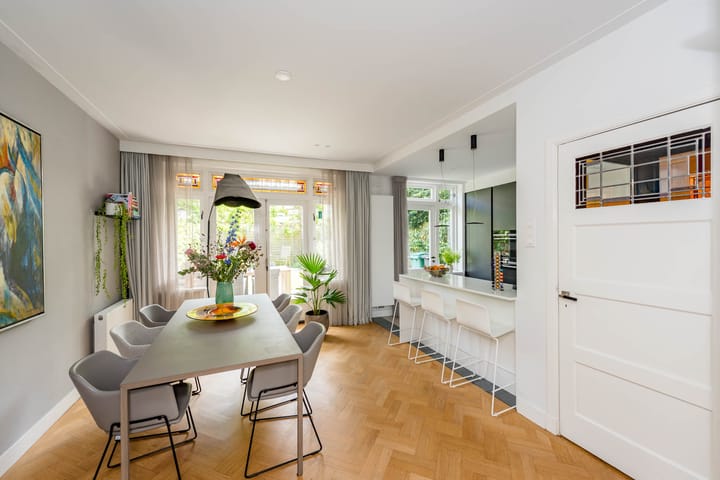 Photo 14 of Burgemeester Boreelstraat 15