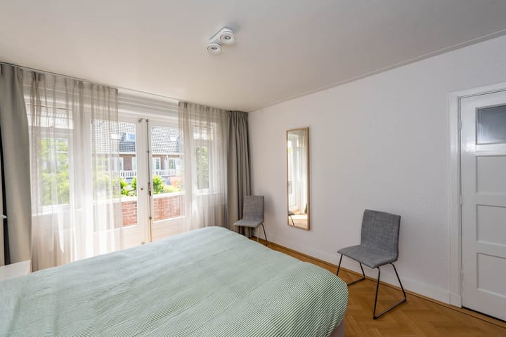 Photo 24 of Burgemeester Boreelstraat 15