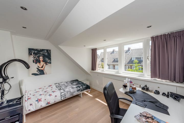 Photo 41 of Burgemeester Boreelstraat 15