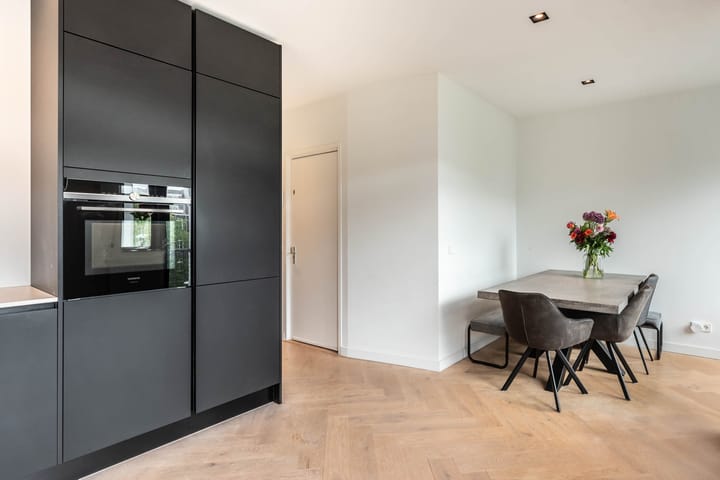 Foto 15 van Aalsmeerweg 121-3