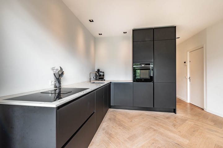 Foto 10 van Aalsmeerweg 121-3