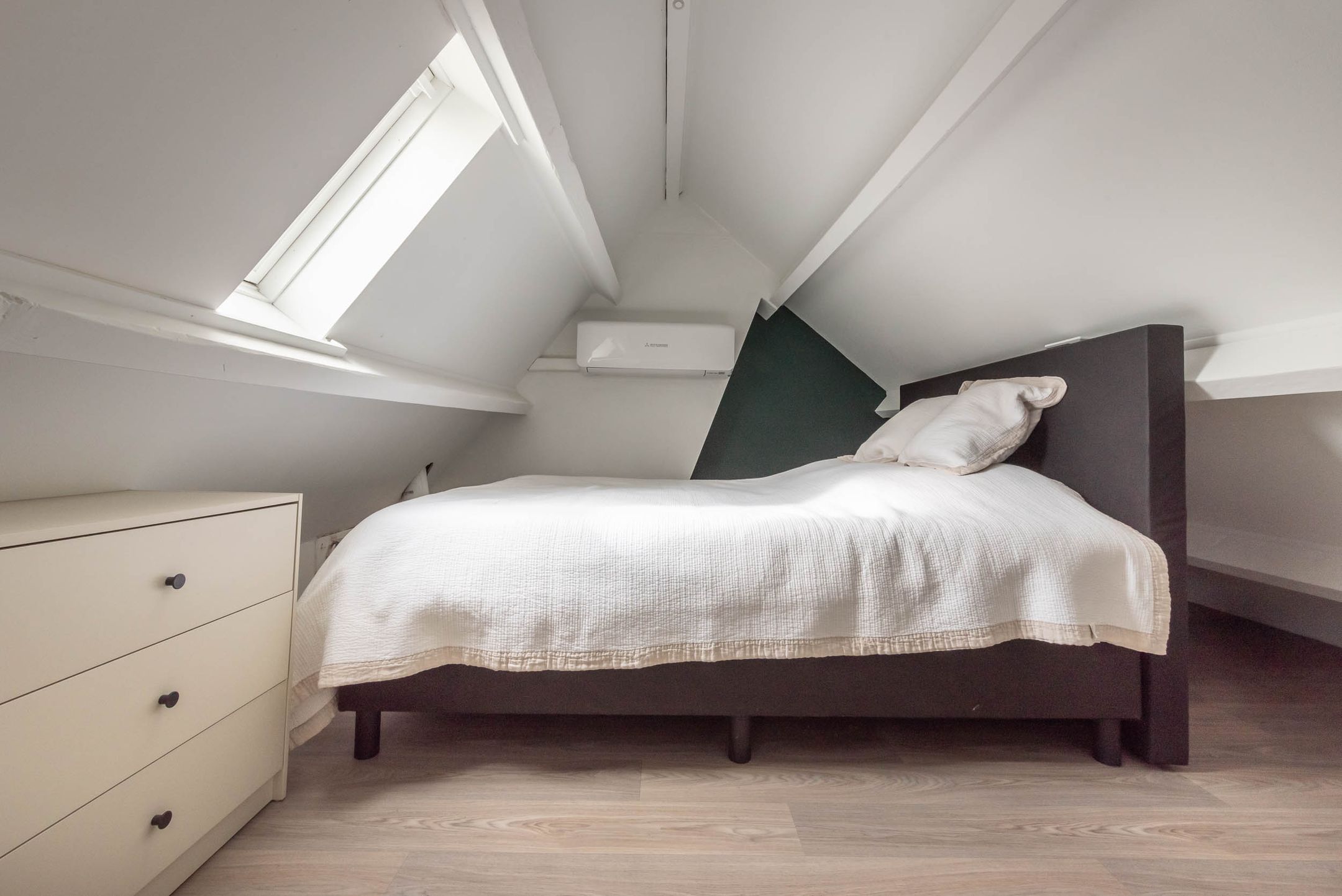 Foto 27 van Aalsmeerweg 121-3