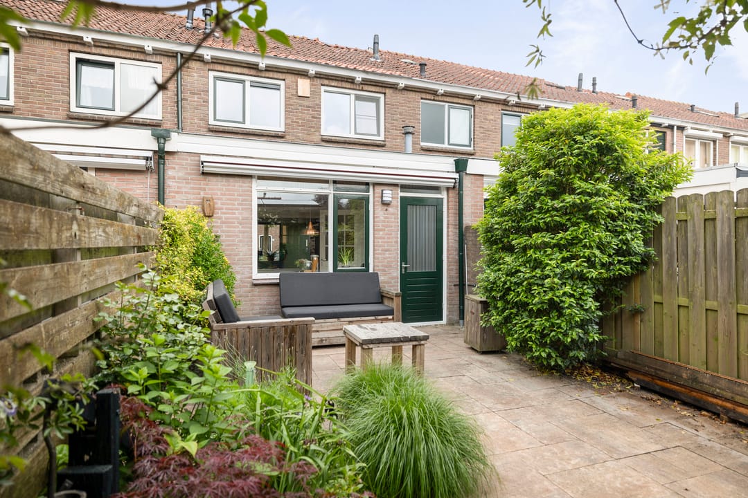 Photo 26 of Roveniusstraat 24