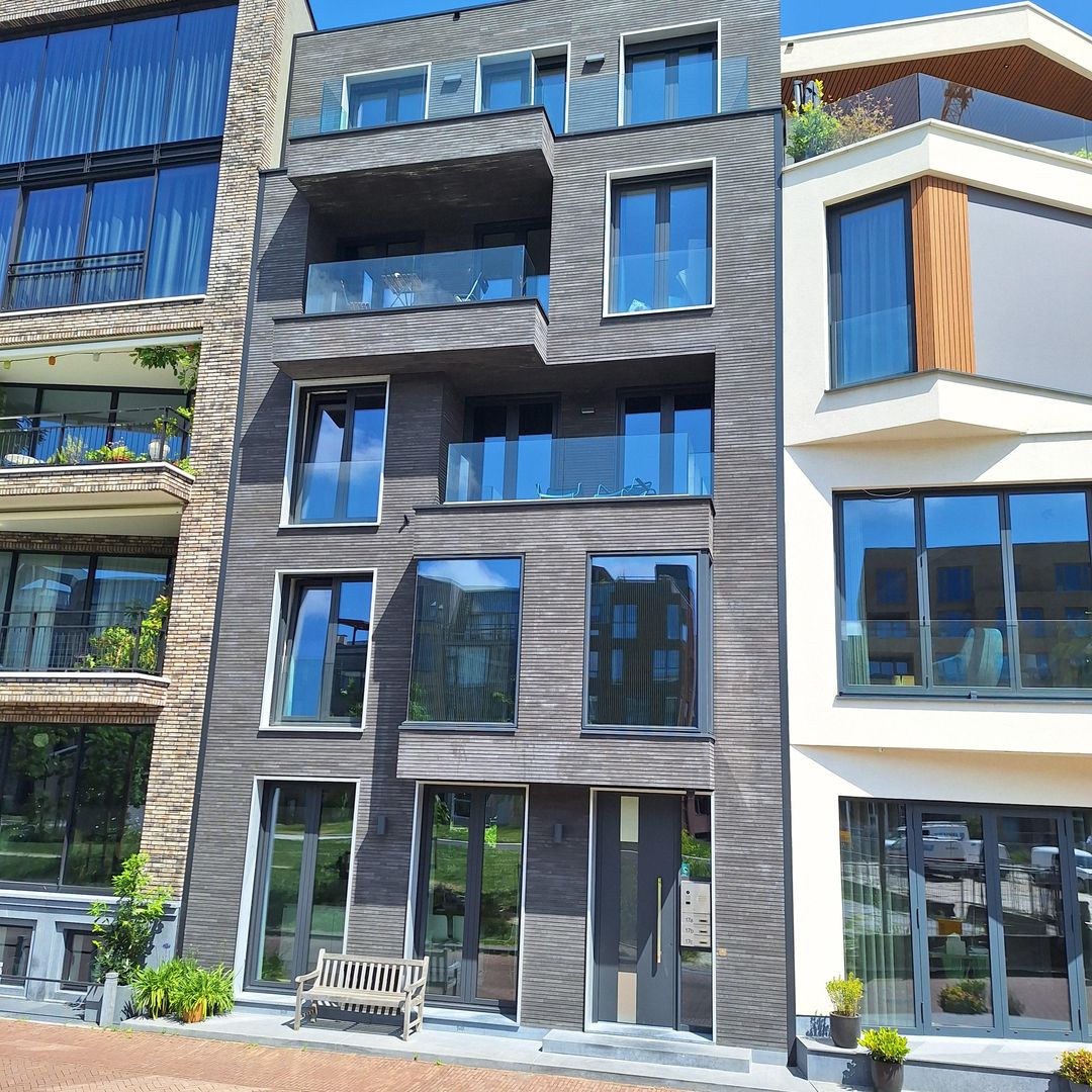 Foto 1 van Van Leeuwenhoekpark 17-B