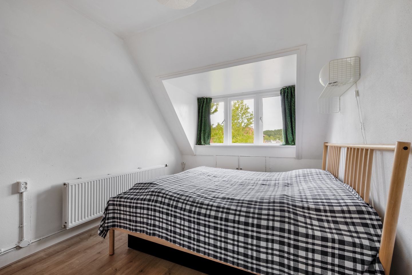 Foto 20 van Tesselschadestraat 5