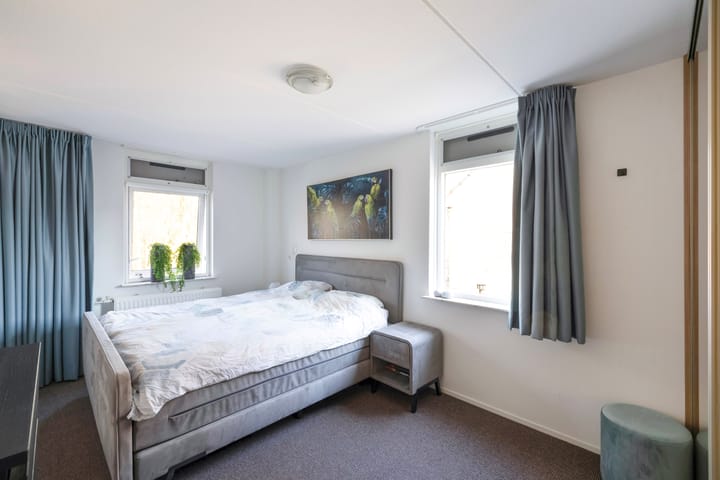 Photo 30 of Leliestraat 9