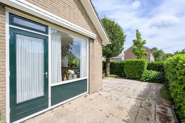 Foto 18 van Brucknerstraat 5