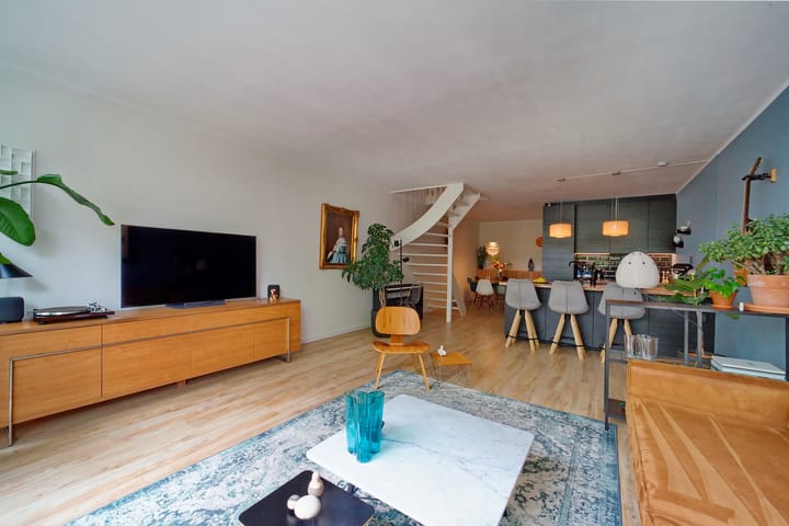 Foto 16 van Montgomerylaan 42