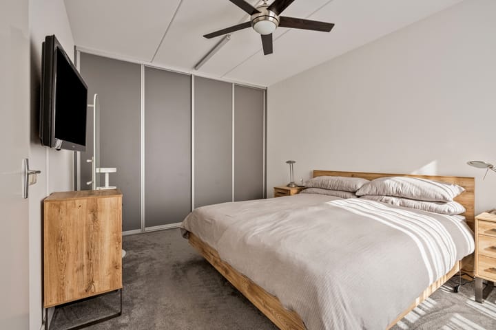 Foto 19 van Sint Eustatiusstraat 61