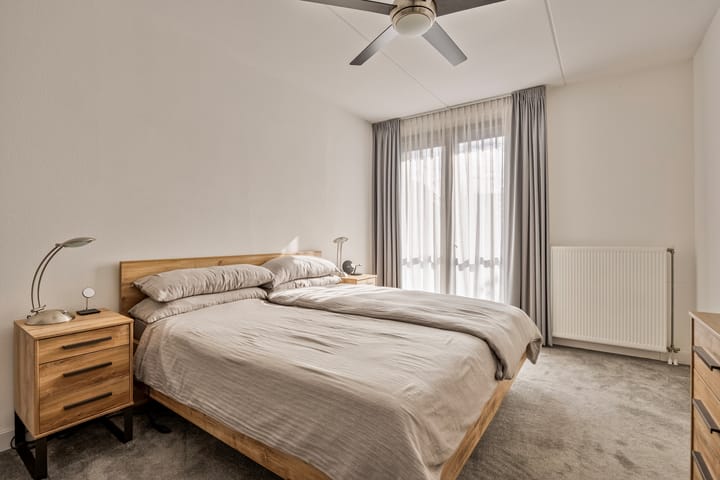 Foto 20 van Sint Eustatiusstraat 61