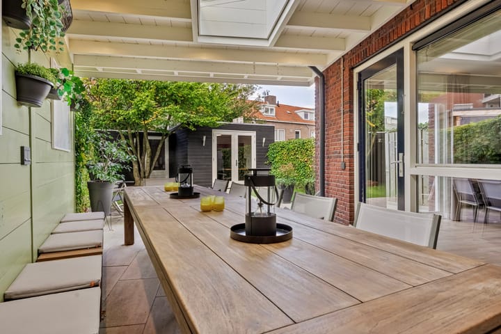 Foto 33 van Sint Eustatiusstraat 61