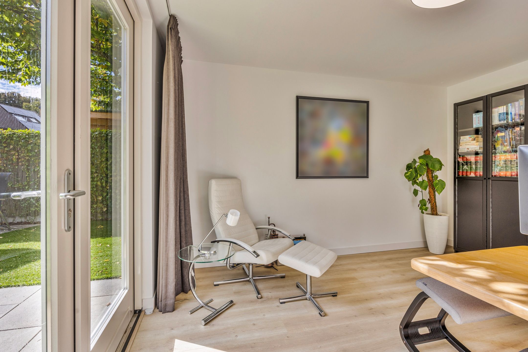 Photo 36 of Sint Eustatiusstraat 61