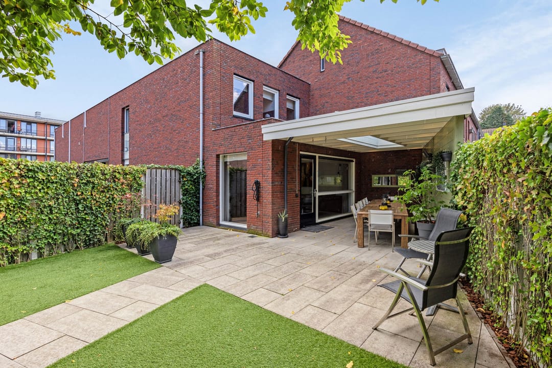 Photo 1 of Sint Eustatiusstraat 61