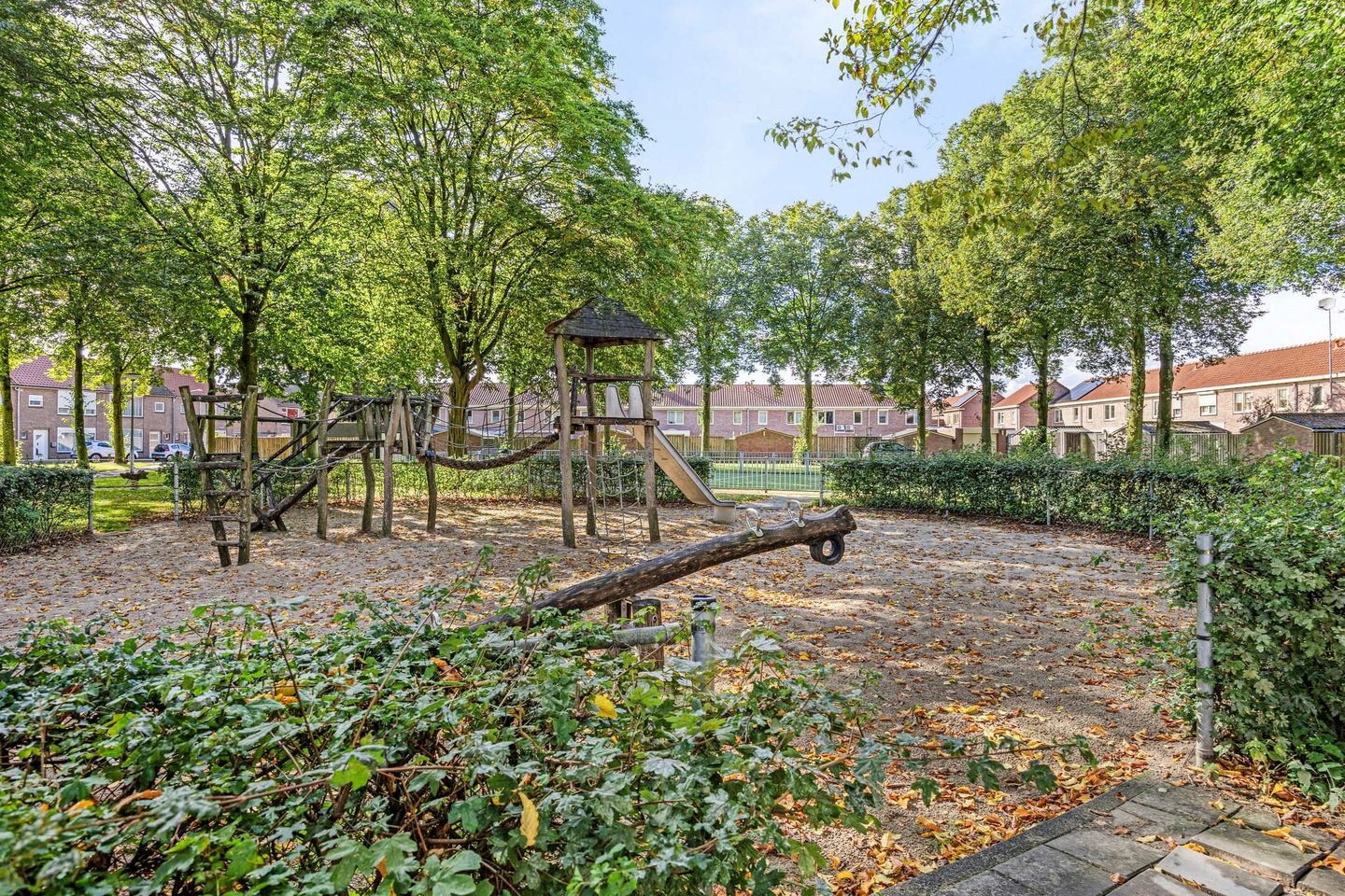 Photo 44 of Sint Eustatiusstraat 61