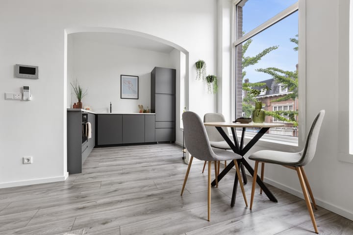 Foto 12 van Willemsweg 57-A