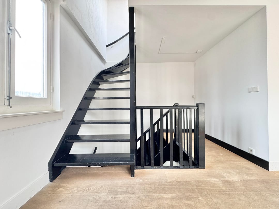 Foto 17 van Eerste Laurierdwarsstraat 18-B