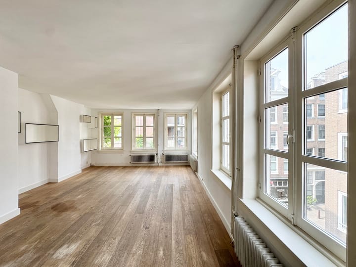 Foto 14 van Eerste Laurierdwarsstraat 18-B