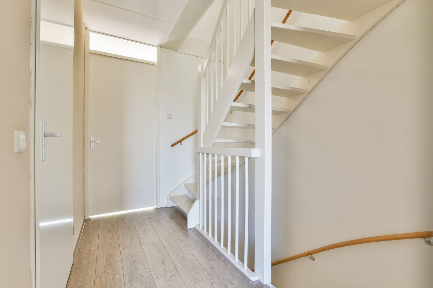 Foto 14 van Beneluxlaan 586