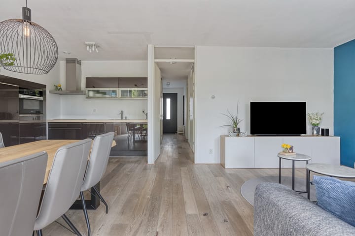 Foto 13 van Julius Pergerstraat 13