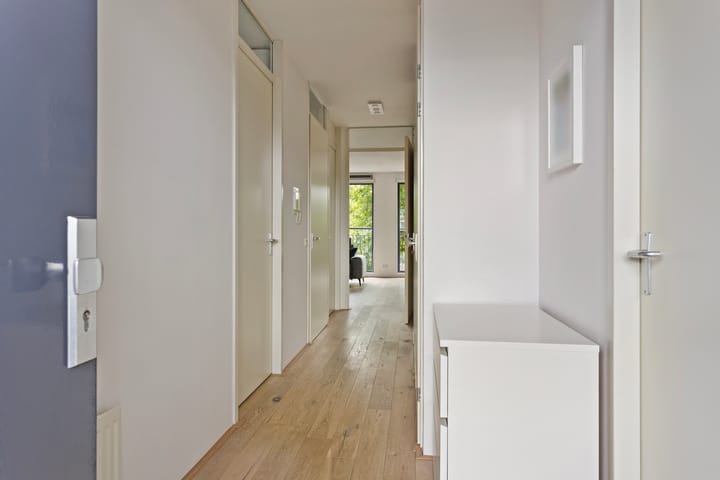 Foto 7 van Julius Pergerstraat 13