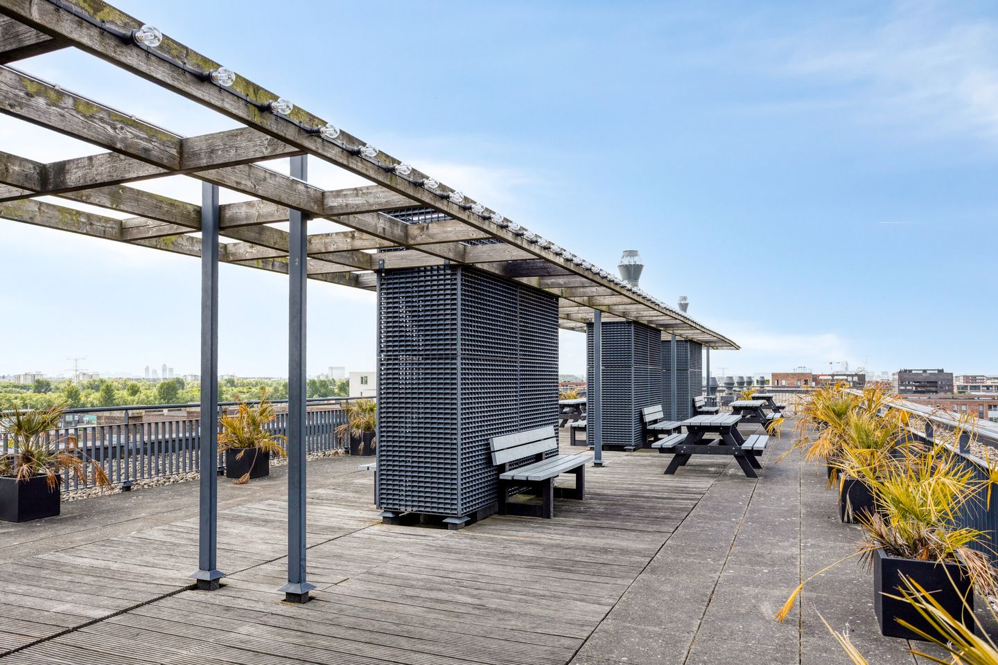 Foto 29 van Julius Pergerstraat 13