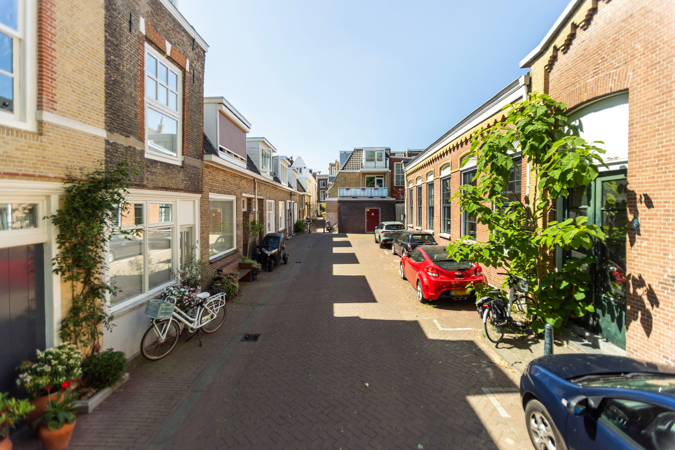 Foto 33 van Weeshuisstraat 15