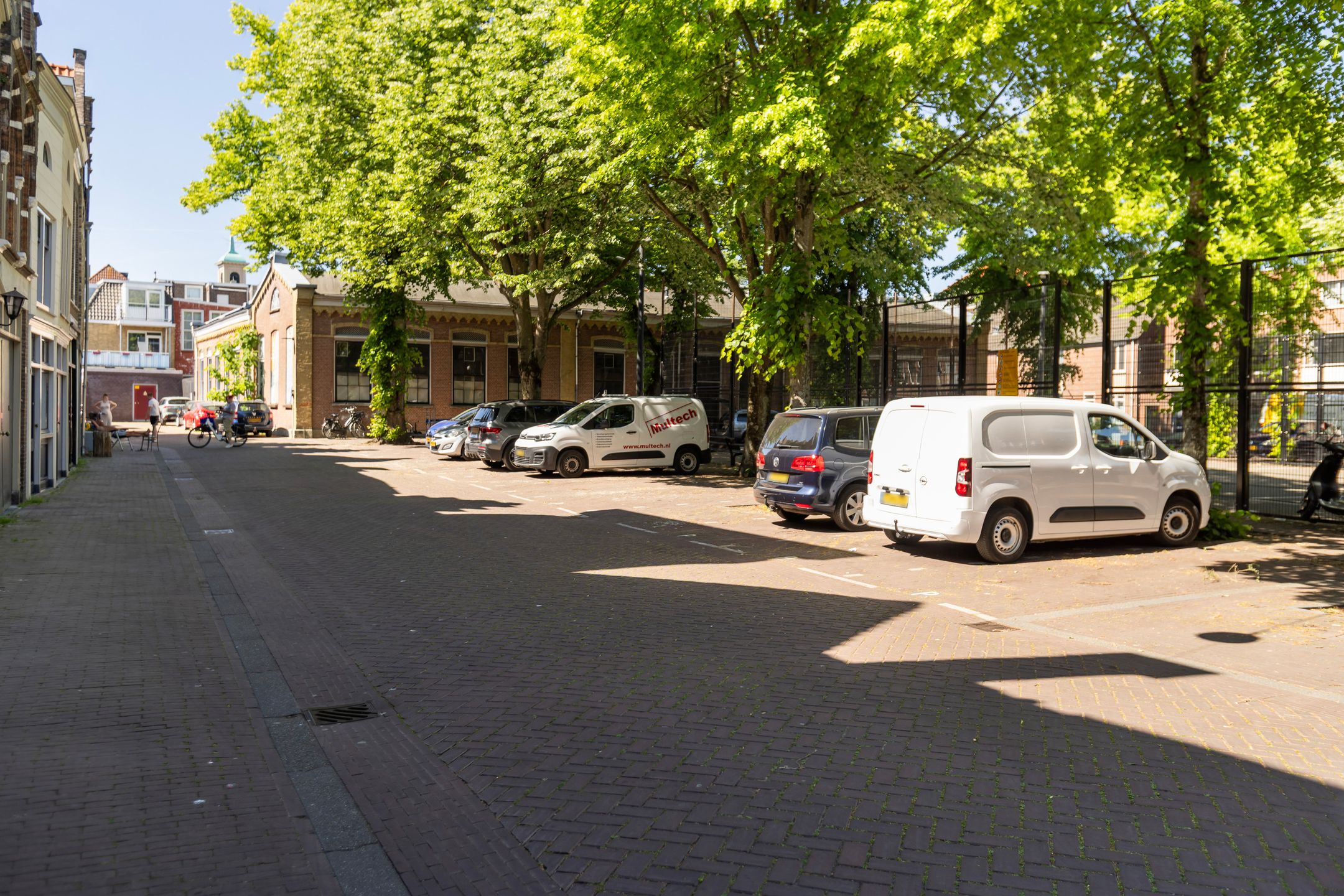 Foto 36 van Weeshuisstraat 15