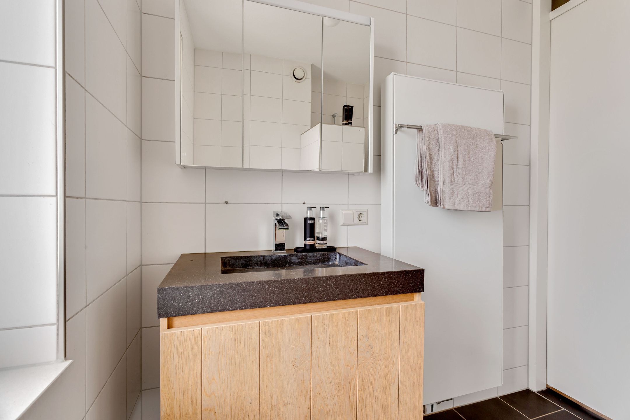 Photo 33 of Coulombstraat 14