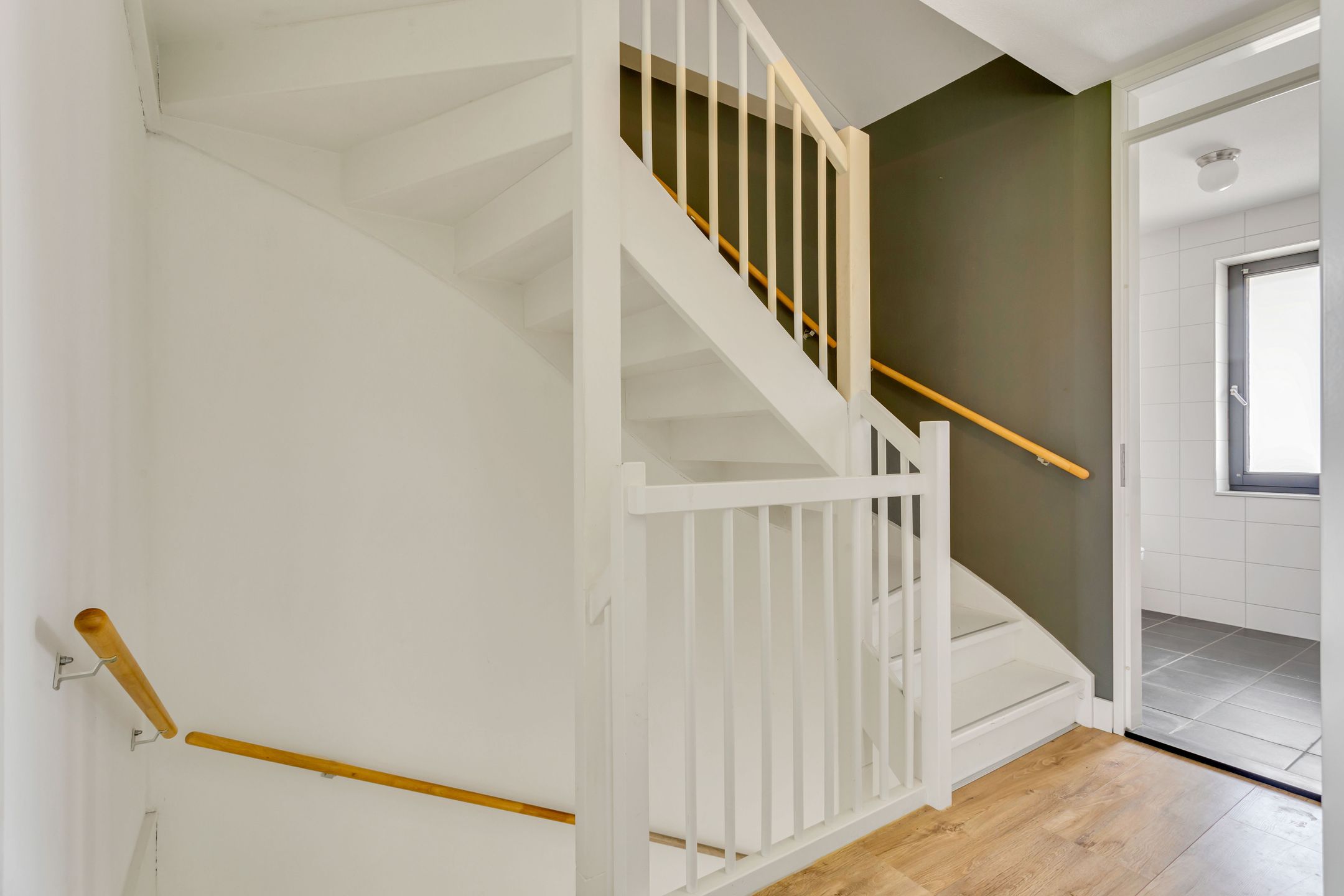 Photo 36 of Coulombstraat 14